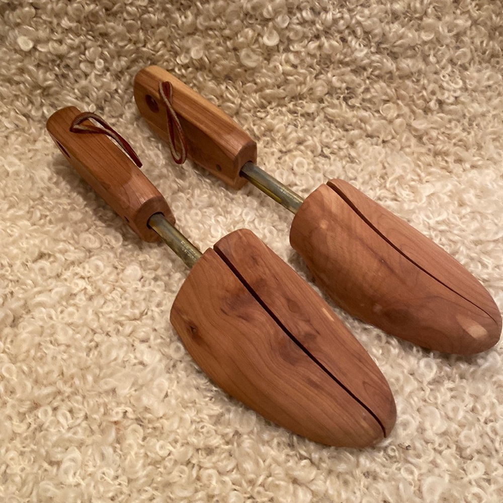 Rochester wooden cedar shoe trees